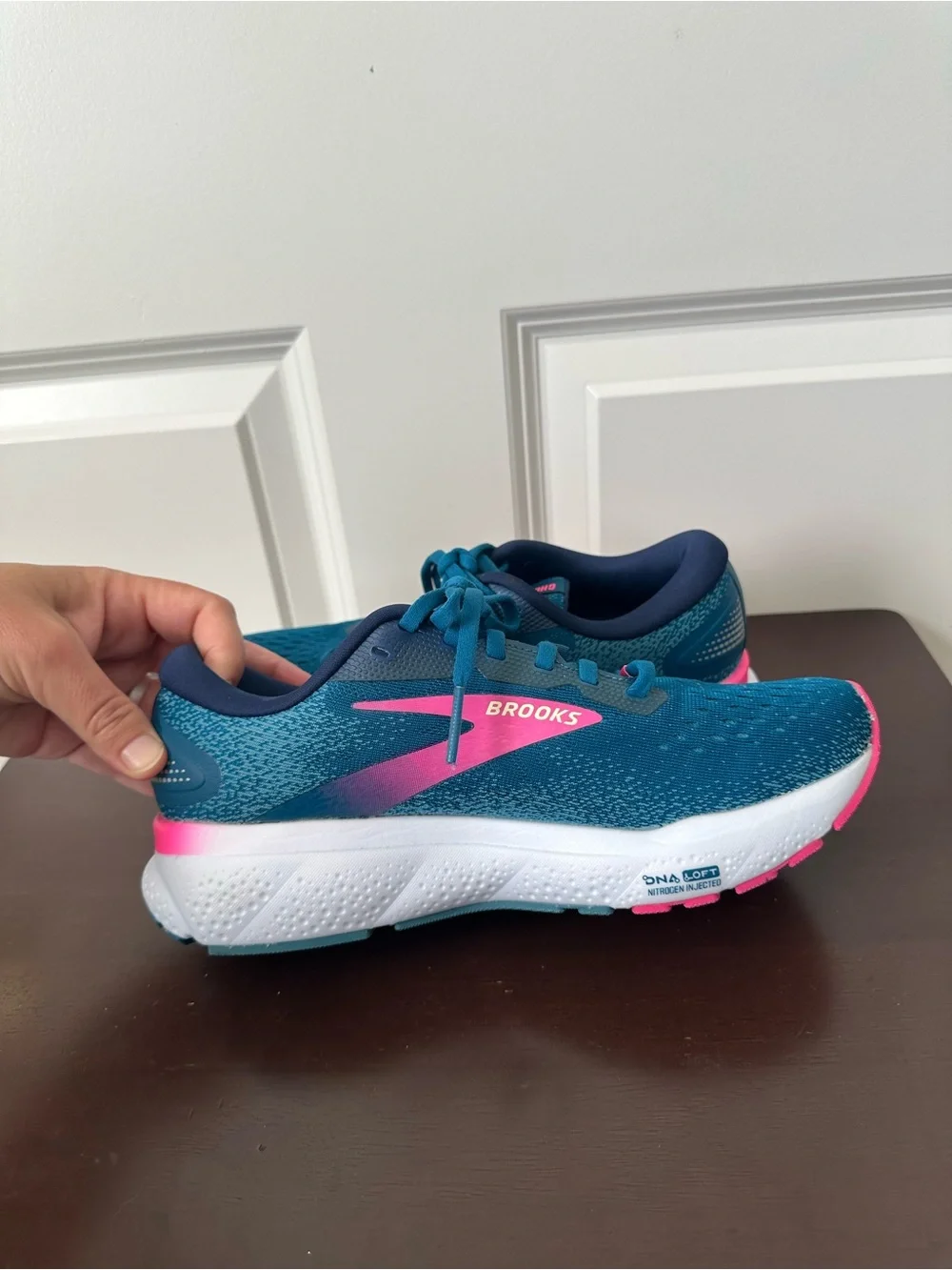 Brooks Women's Ghost 16 GTX Running Shoes Moroccan Blue/ Pink Size 8